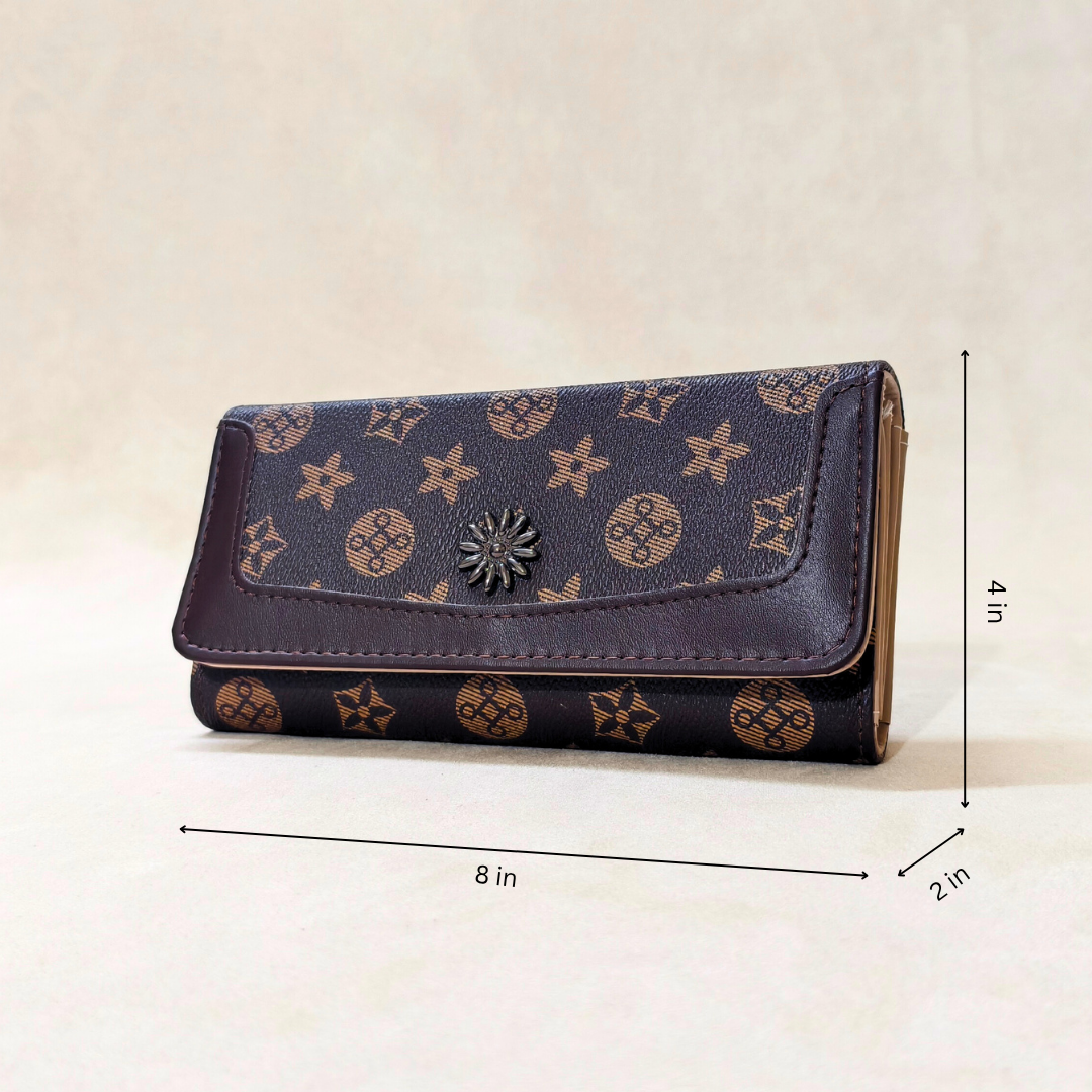 Blue wallet with star pattern and measurements on a beige background