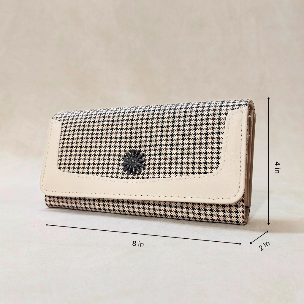 Houndstooth patterned wallet with dimensions on a beige background